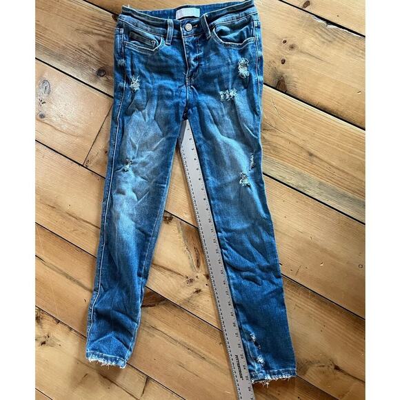 Vervet Women's Distressed Skinny Blue Denim Jean. Size 26. Style T5253 - Picture 6 of 6